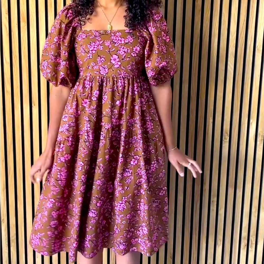 The Giannis Square Neck Midi Dress by Piper and Scoot